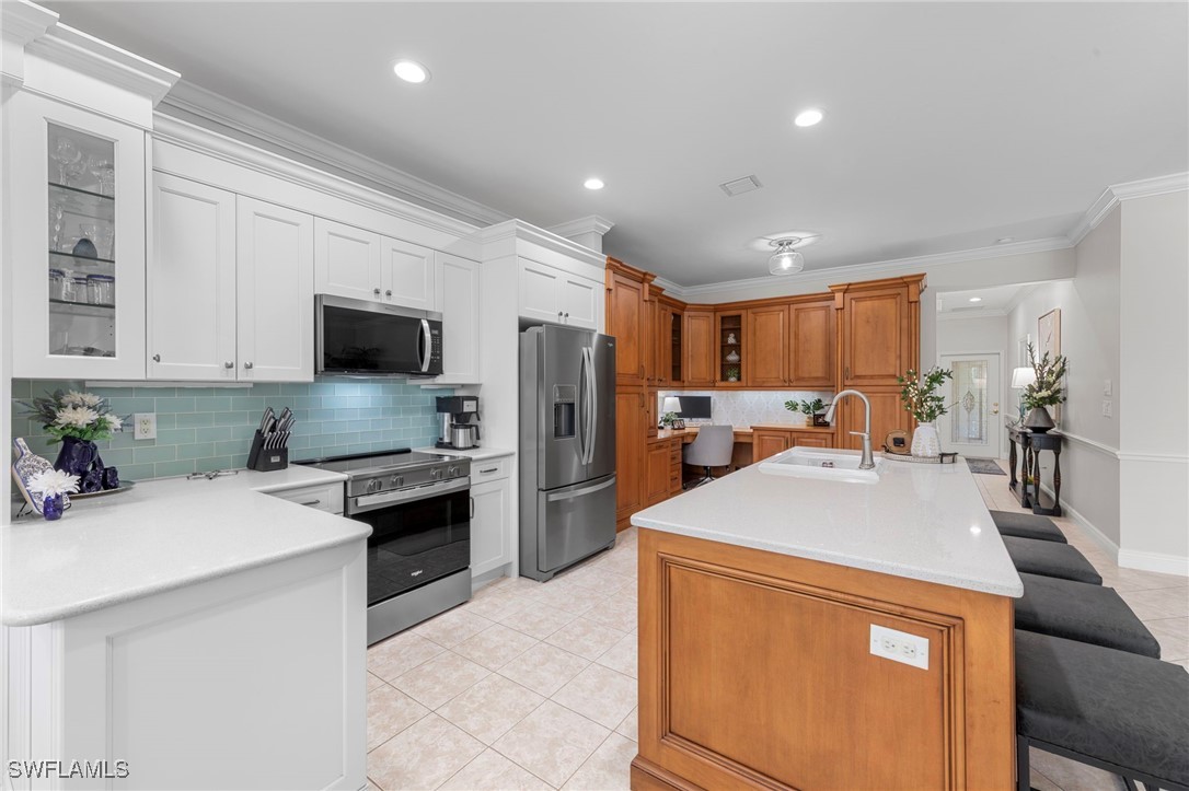 2 Bed Waterfront Home for Sale in Stoneybrook, FL — photo 13