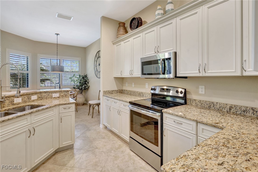 2 Bed Pool Home for Sale in Paseo, FL, $615,000 — photo 13