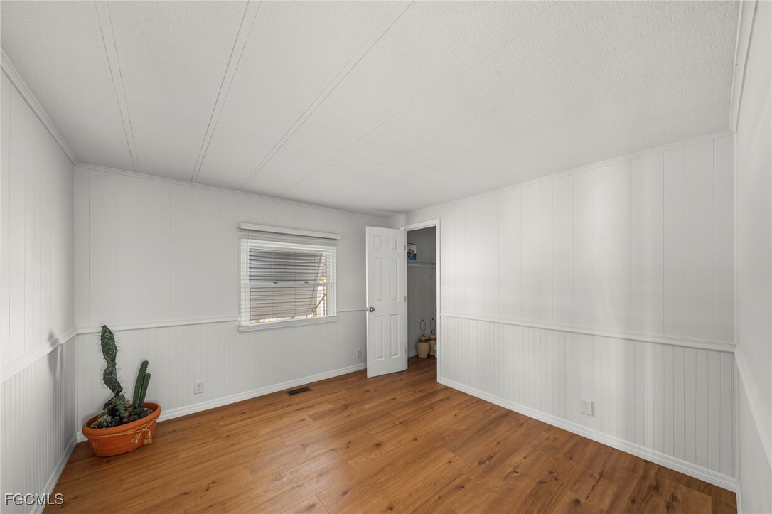 2 Bed Waterfront Home for Sale in St James City, photo 13