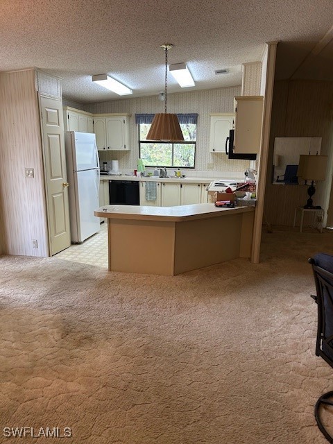 2 Bed ManufacturedHome for Sale in Naples, photo 13
