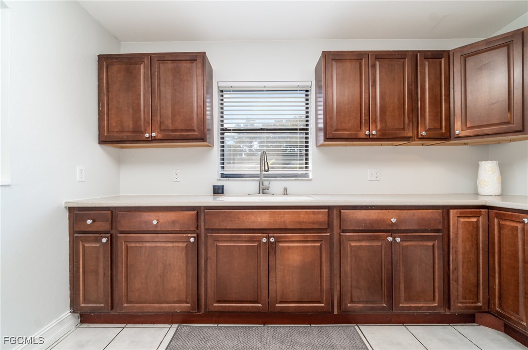 3 Bed SingleFamilyResidence for Sale in Fort Myers, photo 13