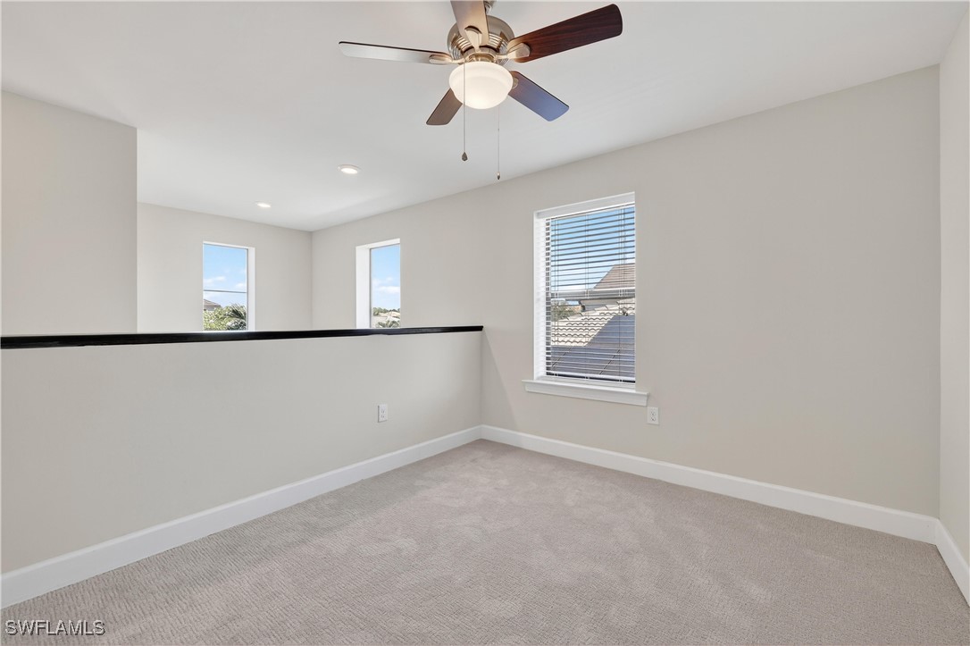 3 Bed SingleFamilyResidence for Sale in Westbrook, photo 13
