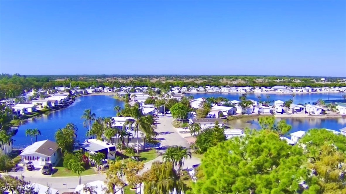 2 Bed ManufacturedHome for Sale in Naples, FL, $158,000 — photo 13