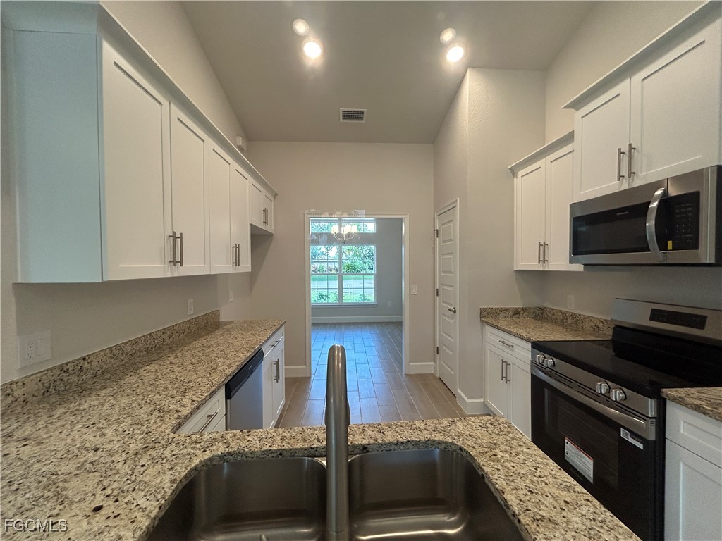 4 Bed SingleFamilyResidence for Sale in Deep Creek, FL — photo 13