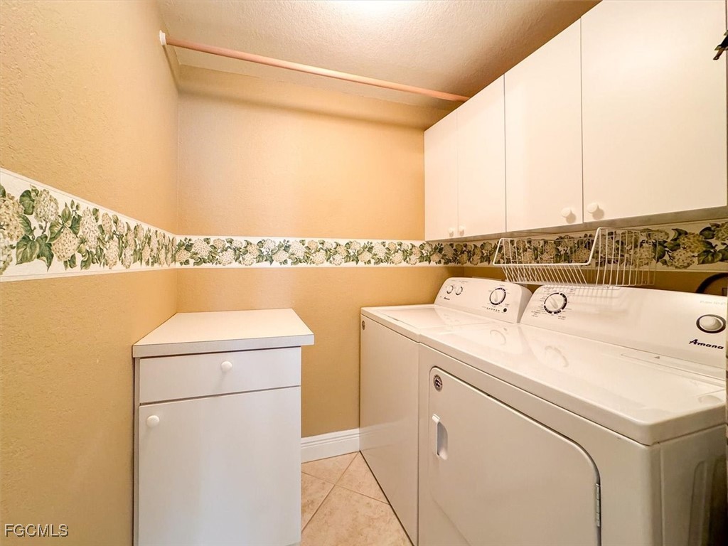 2 Bed Waterfront Home for Sale in Captains Bay South, FL — photo 13