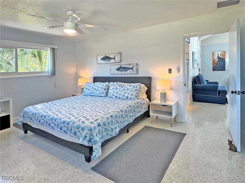 1 Bed Duplex for Sale in Sanibel Shores, photo 13
