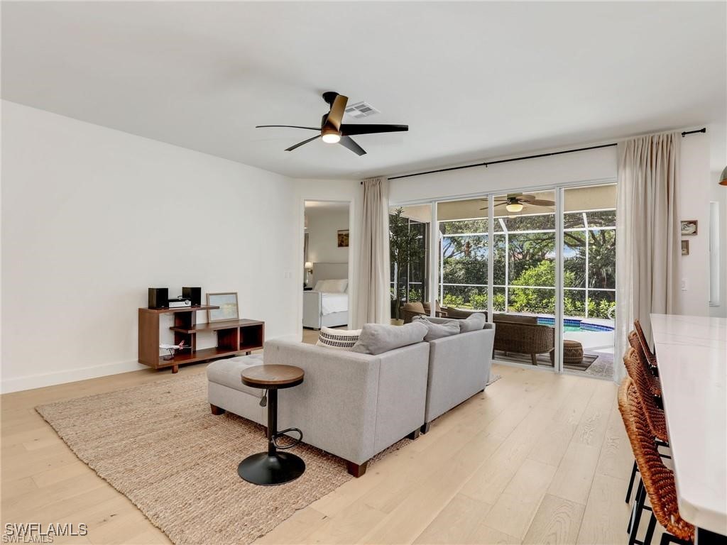 3 Bed Pool Home for Sale in Cedar Creek, photo 13