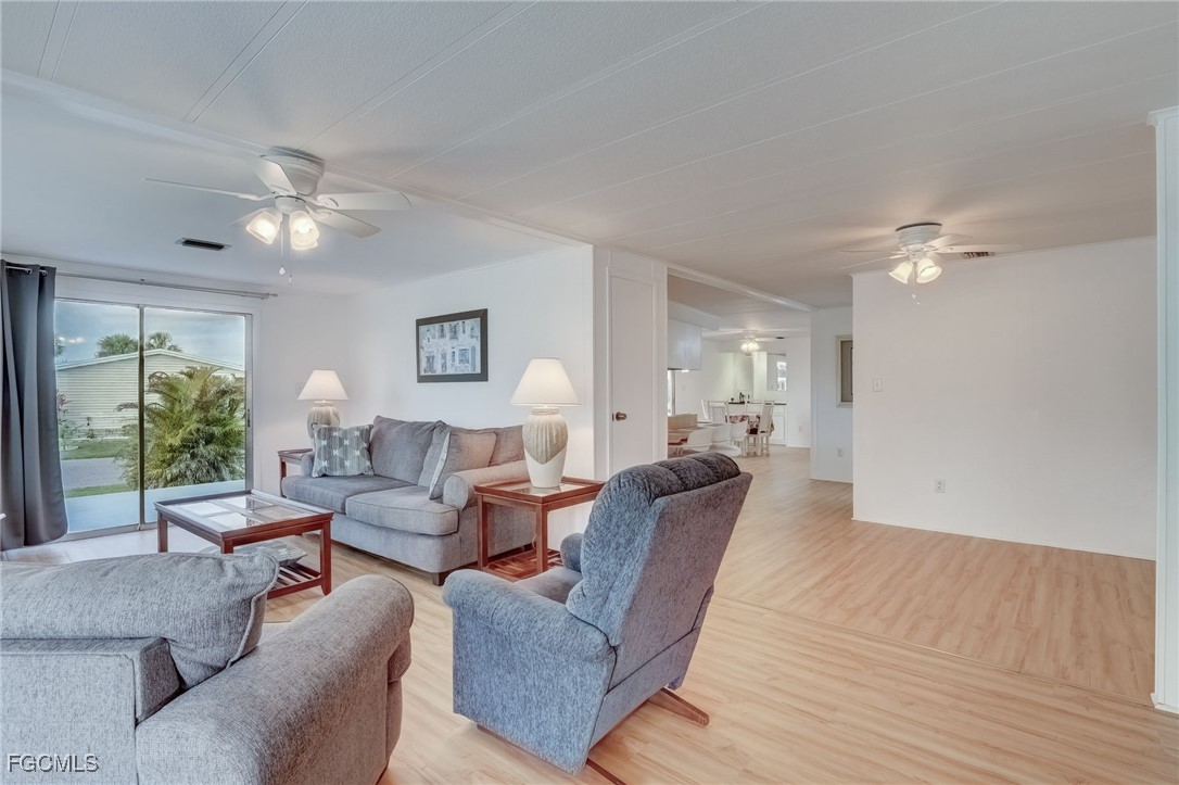 2 Bed ManufacturedHome for Sale in Old Bridge Village, FL — photo 13