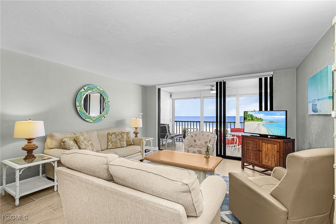 2 Bed Waterfront Home for Sale in Seascape Condo, FL — photo 13
