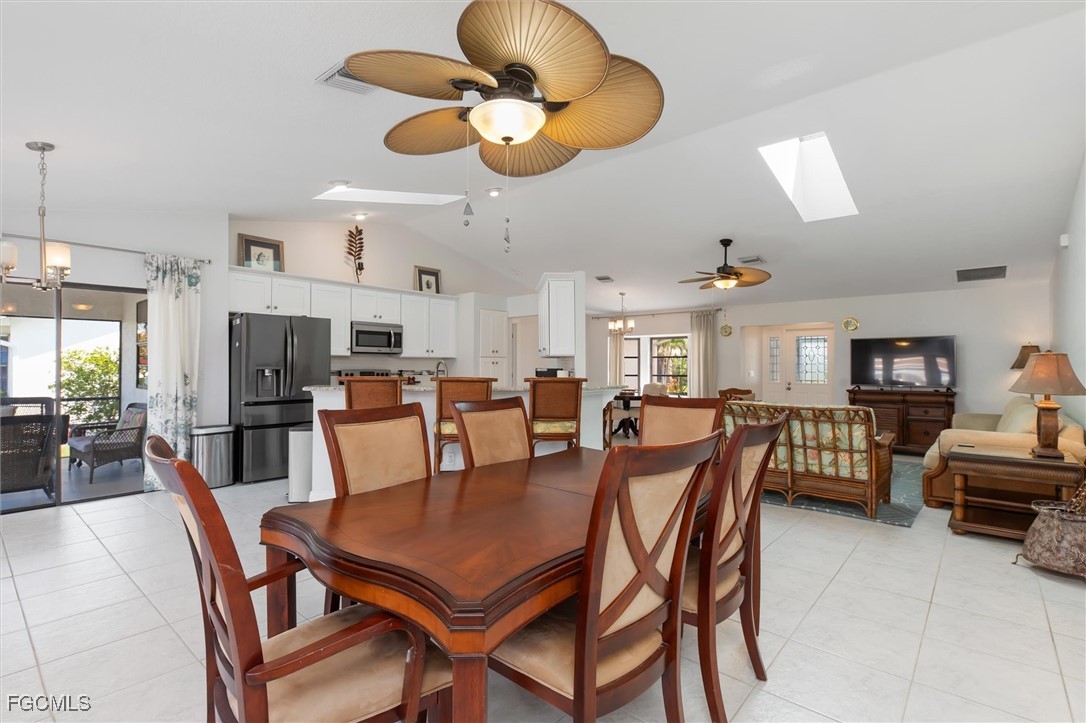 3 Bed Waterfront Home for Sale in Punta Gorda, photo 13