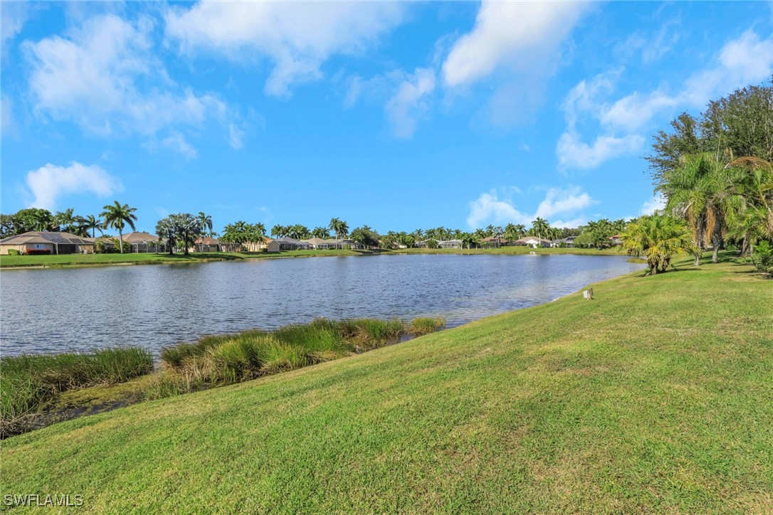 3 Bed Pool Home for Sale in Briarwood, photo 13