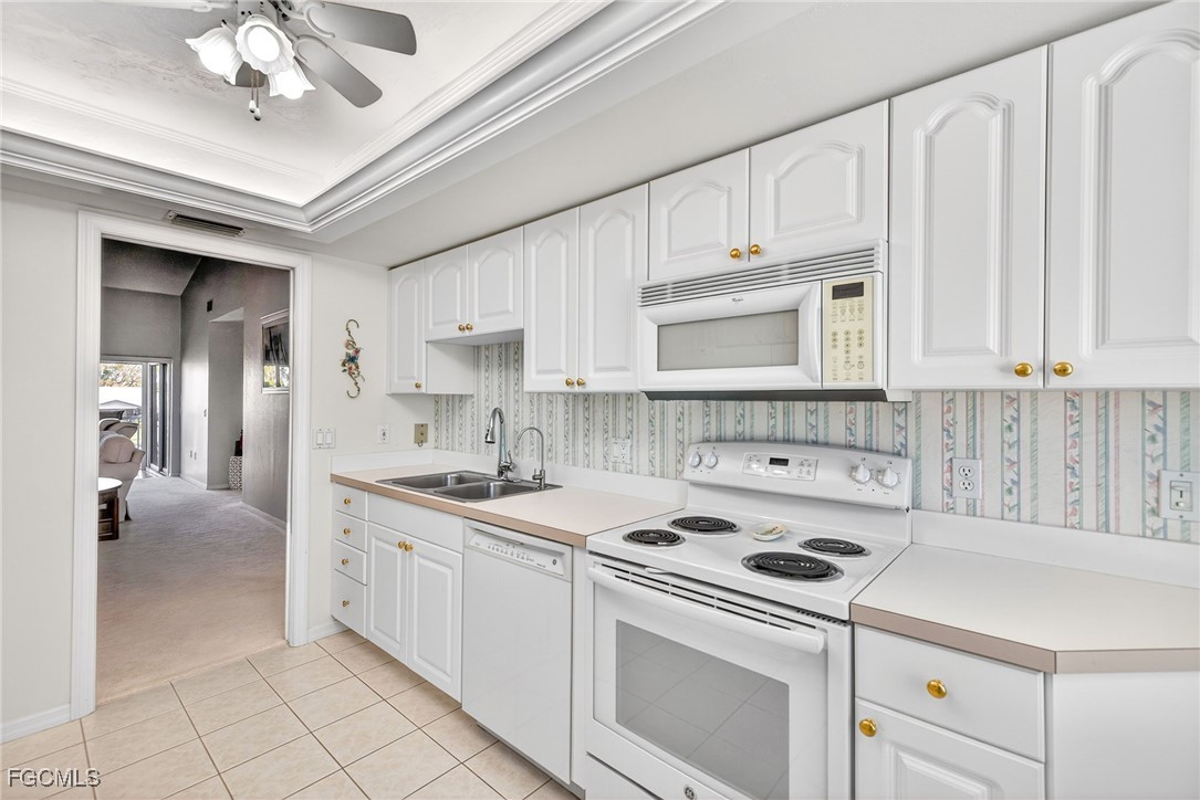 2 Bed Pool Home for Sale in Coral Key Condo, photo 13