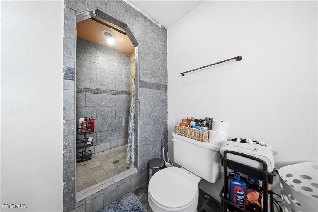 3 Bed ManufacturedHome for Sale in Suncoast Estate, FL — photo 13