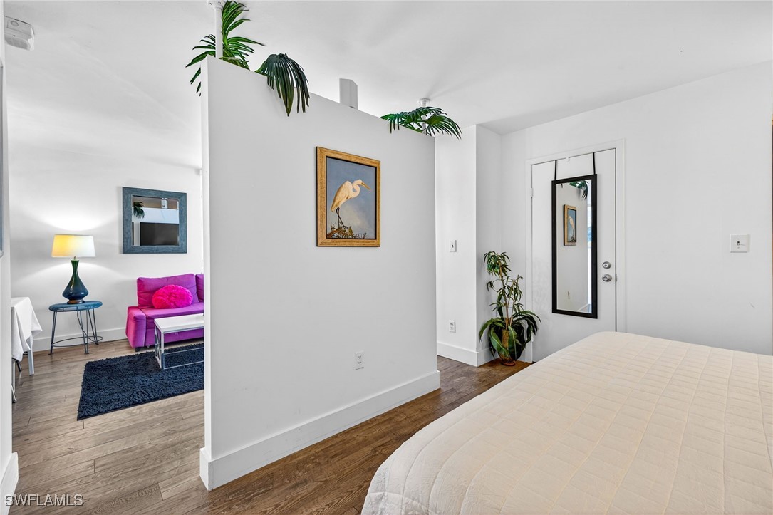 1 Bed Waterfront Home for Sale in Beach And Tennis Club, photo 13
