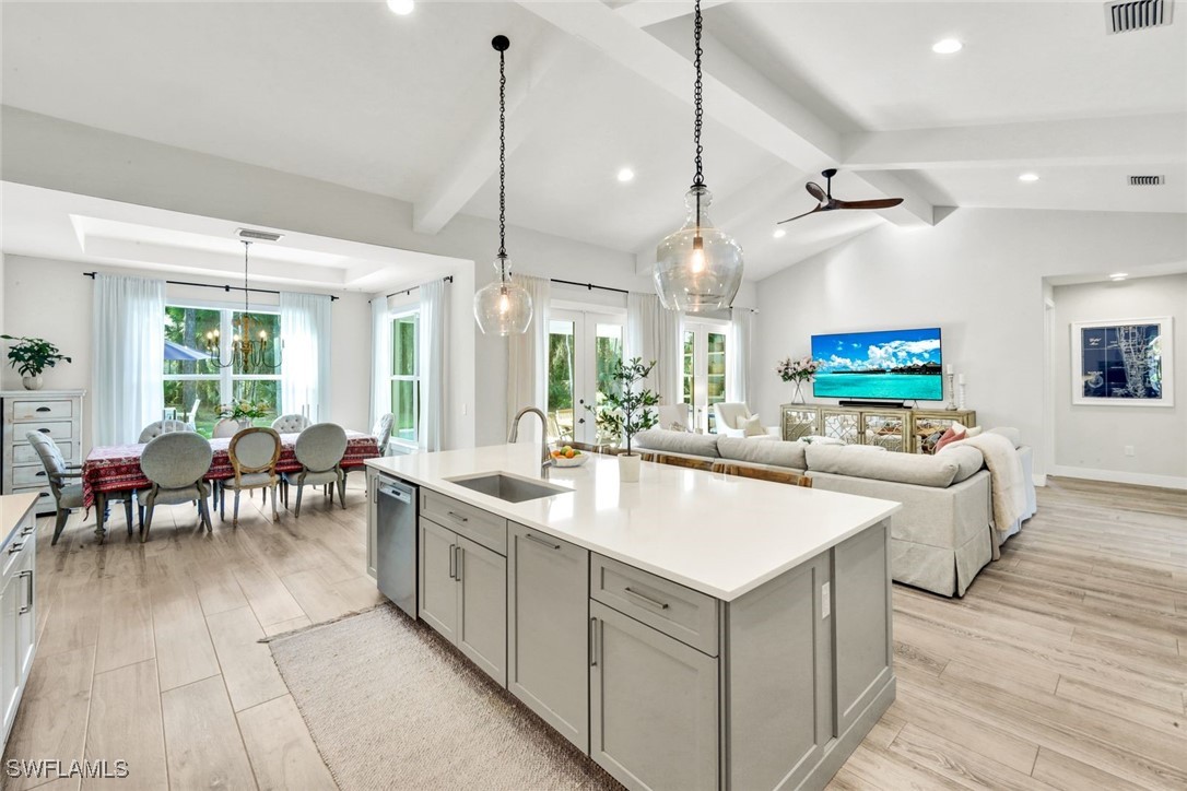3 Bed Pool Home for Sale in Naples, photo 13