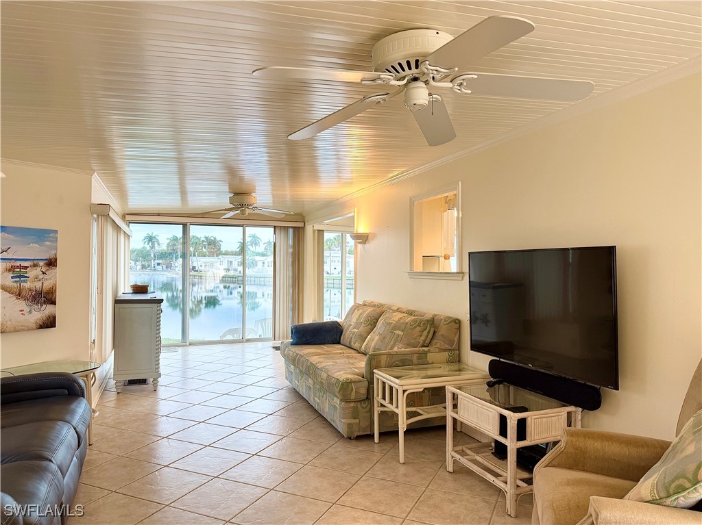 1 Bed ManufacturedHome for Sale in Naples, FL, $125,000 — photo 13