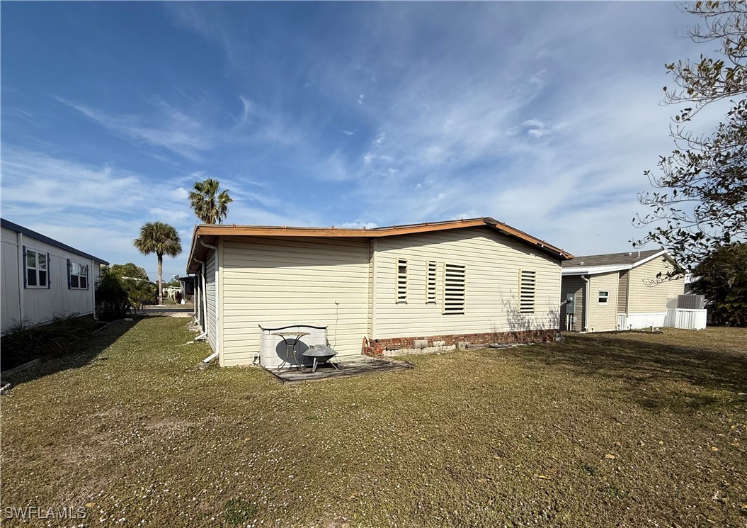 2 Bed ManufacturedHome for Sale in Naples, FL, $149,900 — photo 13