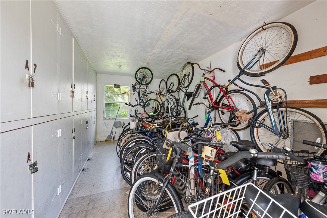1 Bed Condominium for Sale in Seabreeze West, FL, $225,000 — photo 13