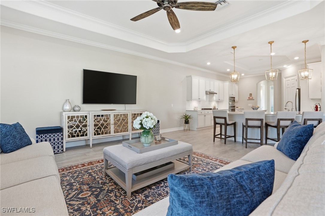 4 Bed Pool Home for Sale in Lamorada, photo 13
