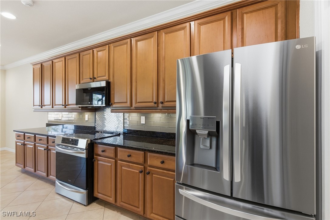 5 Bed Pool Home for Sale in Bella Terra, photo 13