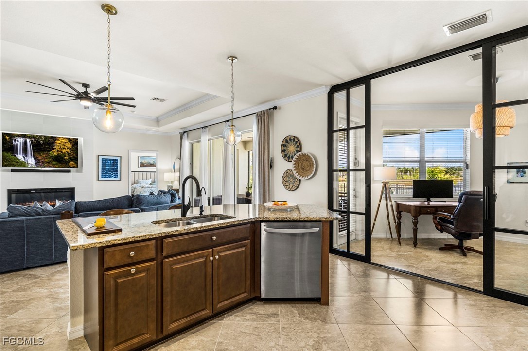 4 Bed Pool Home for Sale in Trails Edge, FL, $585,000 — photo 13