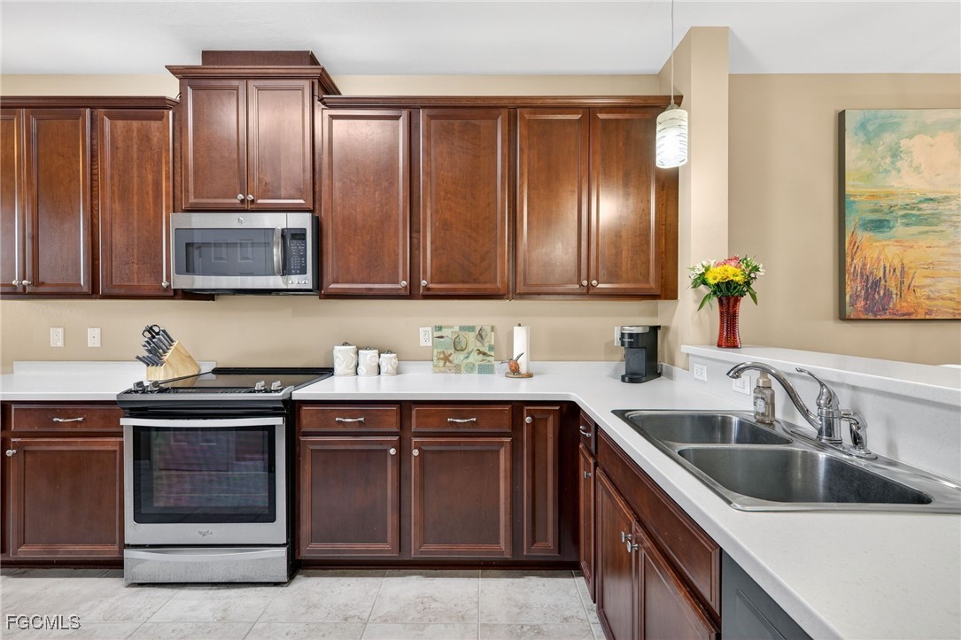 2 Bed Condominium for Sale in Fort Myers, photo 13