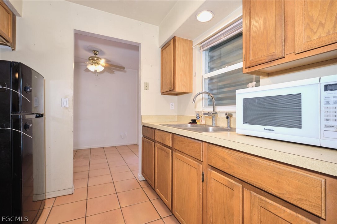 3 Bed SingleFamilyResidence for Sale in Naples, photo 13