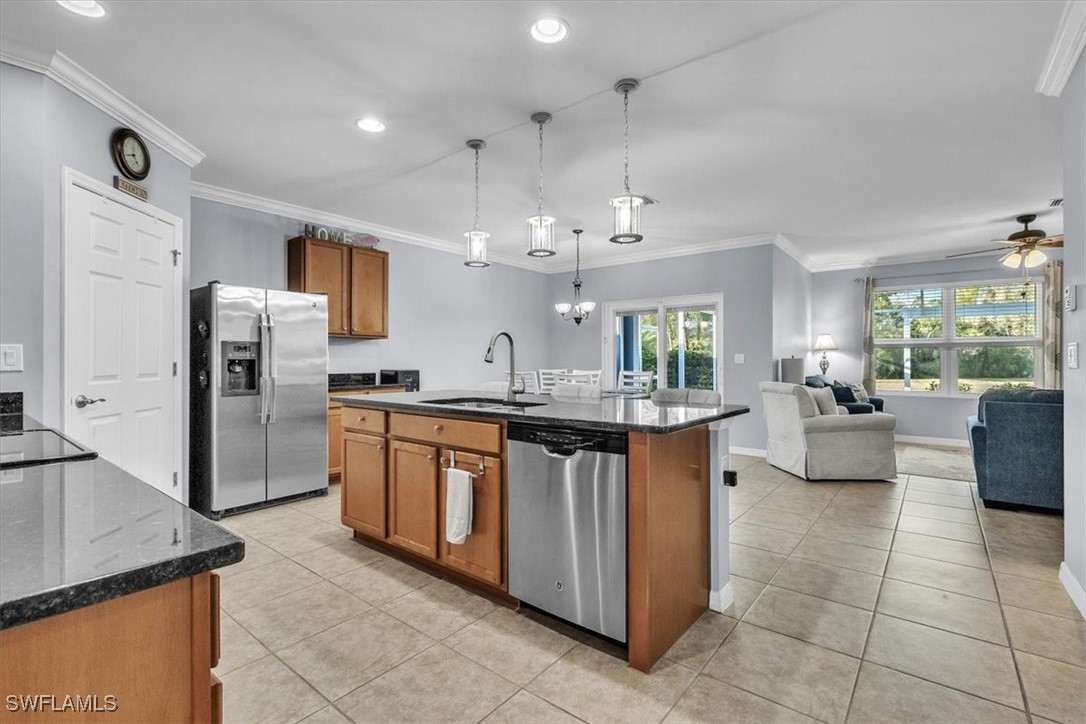 4 Bed Pool Home for Sale in Cascades, photo 13
