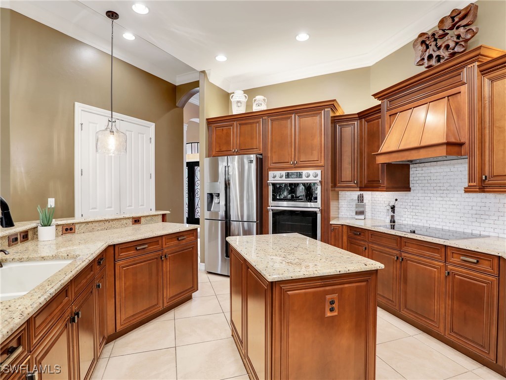 4 Bed Pool Home for Sale in Grande Estates, photo 13