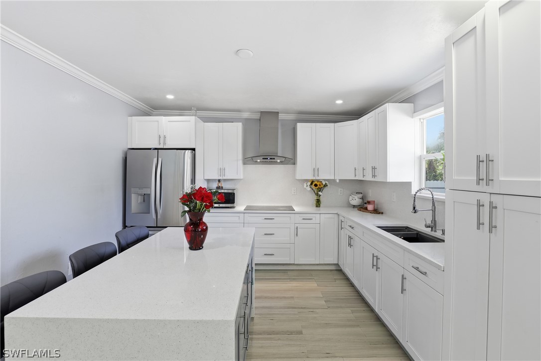 2 Bed SingleFamilyResidence for Sale in Naples, photo 13