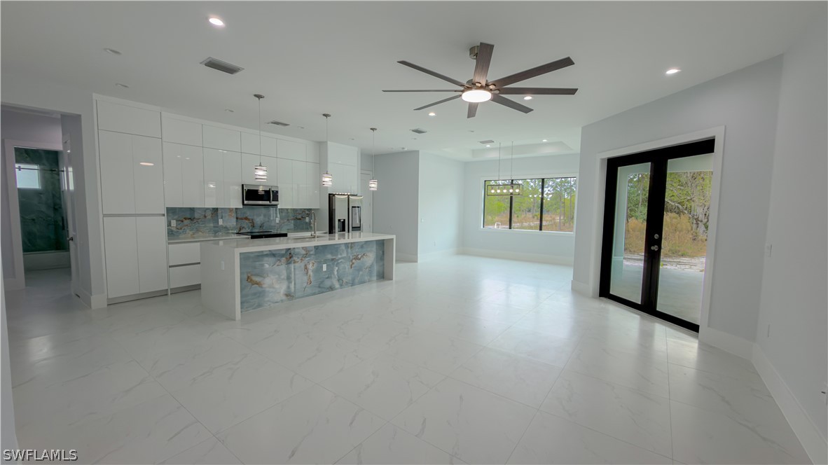 4 Bed SingleFamilyResidence for Sale in Naples, FL, $799,000 — photo 13
