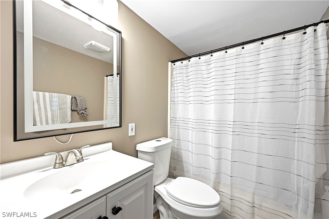 1 Bed Waterfront Home for Sale in Beach And Tennis Club, photo 13