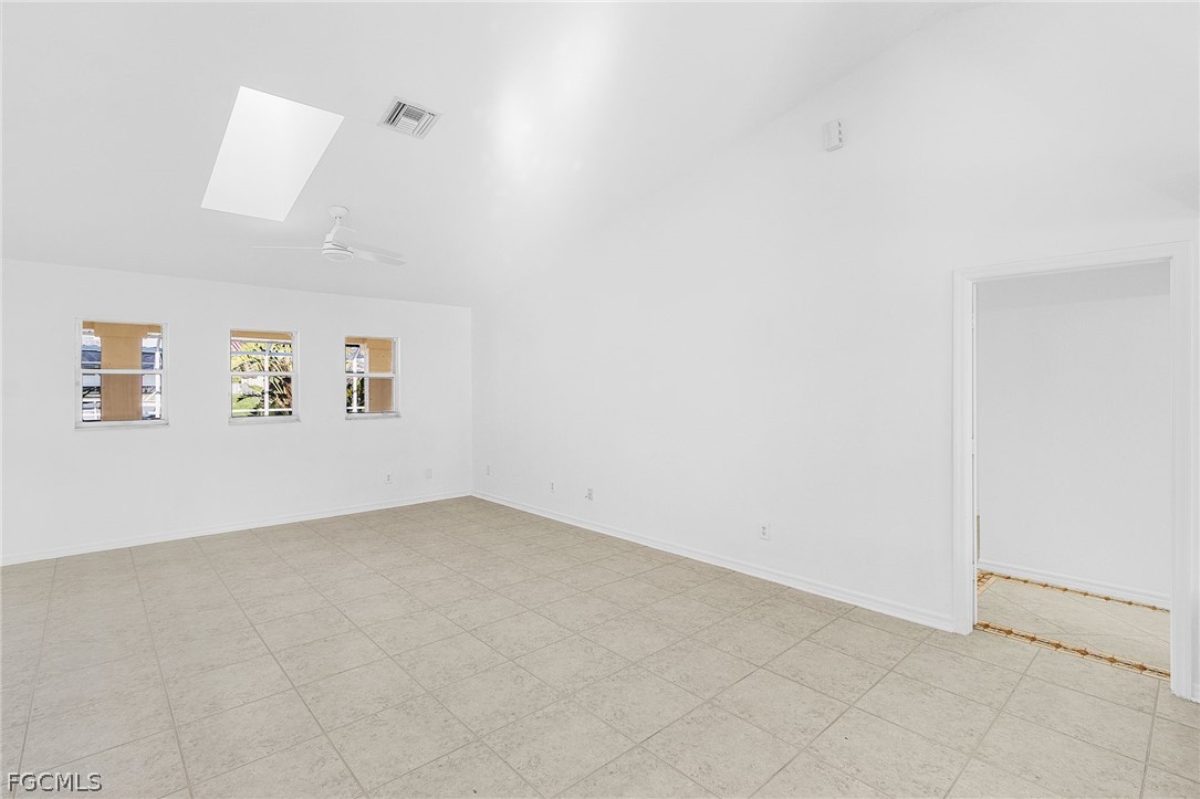 3 Bed Pool Home for Sale in Cape Coral, photo 13