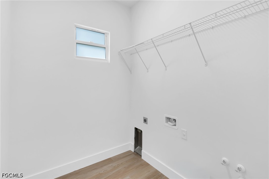 3 Bed SingleFamilyResidence for Sale in Rotonda Heights, photo 13