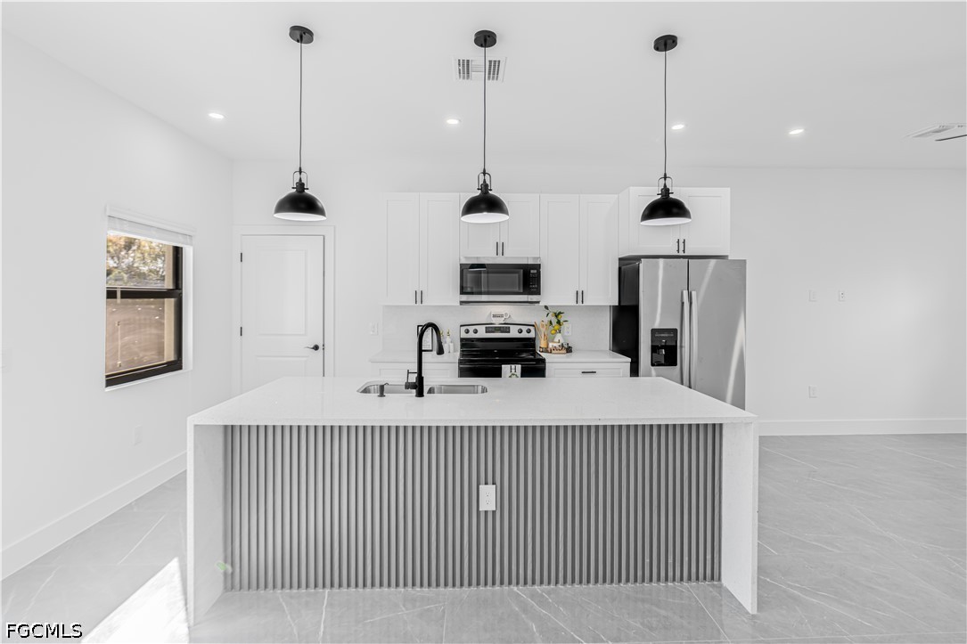 3 Bed SingleFamilyResidence for Sale in Lehigh Acres, FL — photo 13