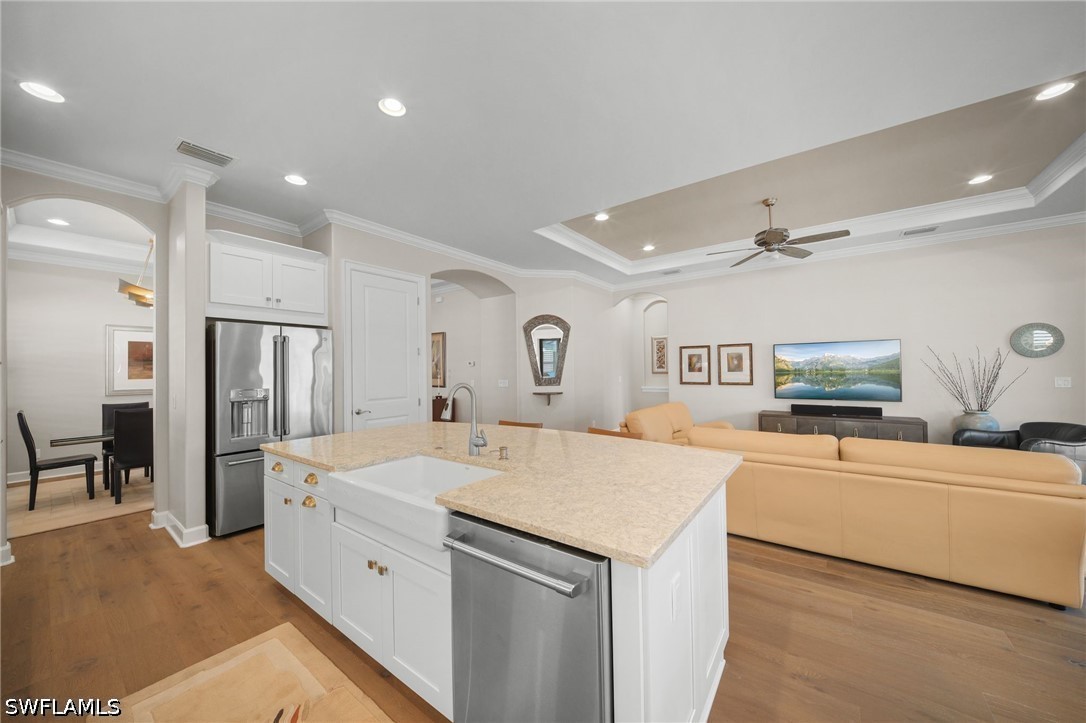 3 Bed SingleFamilyResidence for Sale in Esplanade, photo 13