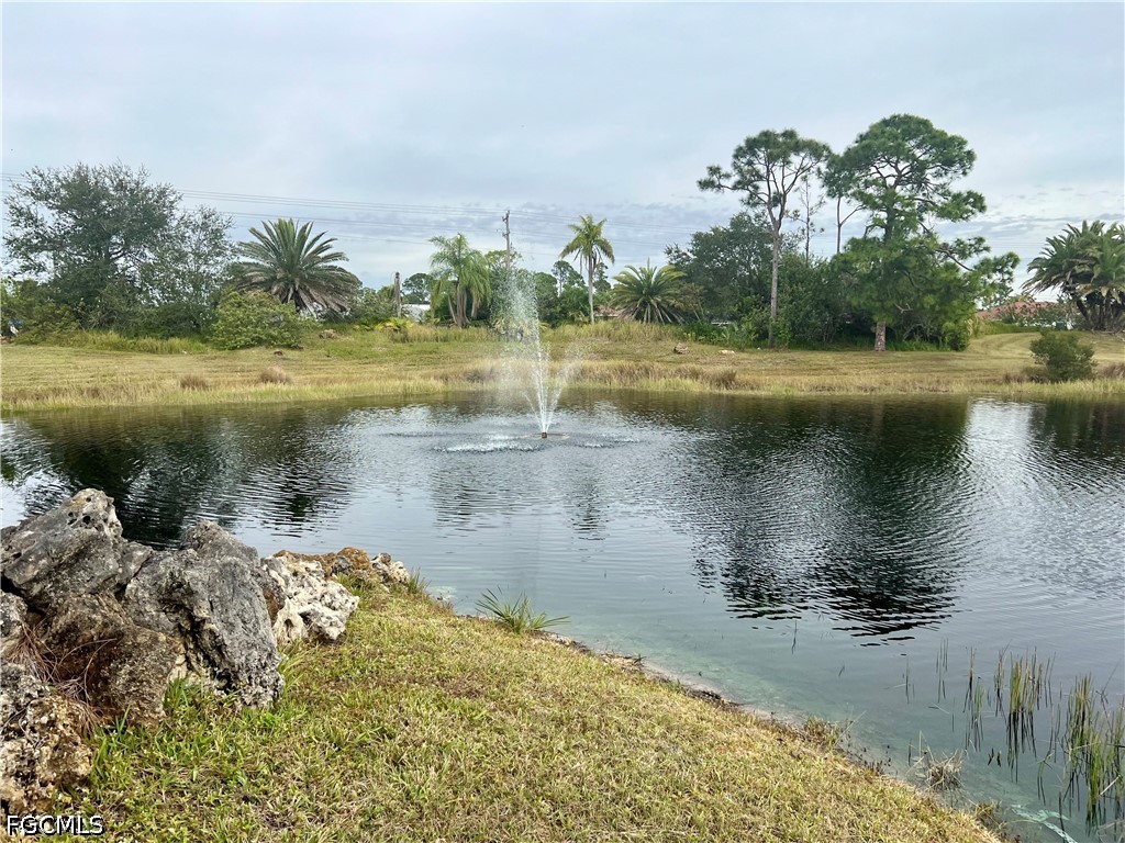 3 Bed Attached for Sale in Mirror Lakes, FL, $250,000 — photo 13