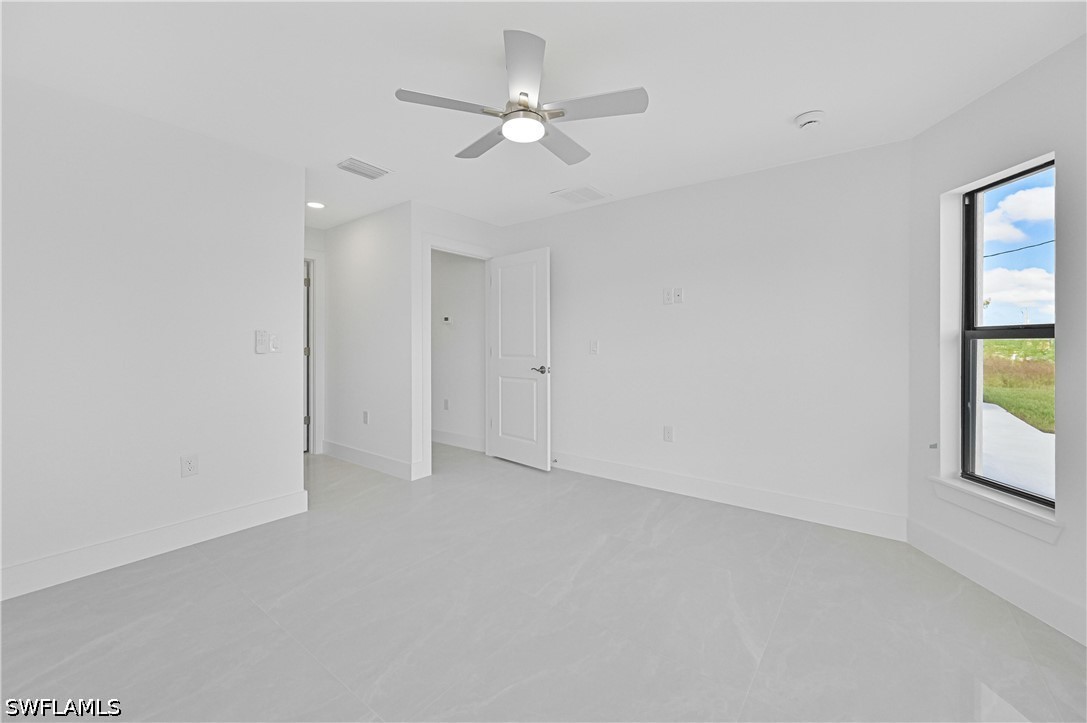 6 Bed Duplex for Sale in Lehigh Estates, FL, $519,000 — photo 13