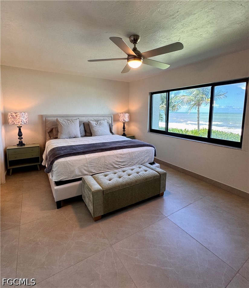 2 Bed Waterfront Home for Sale in Bayshores, photo 13