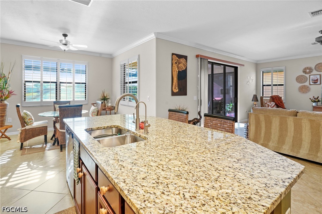 2 Bed Waterfront Home for Sale in Fort Myers, photo 13