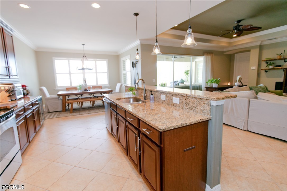 3 Bed Pool Home for Sale in Stonyhill, photo 13