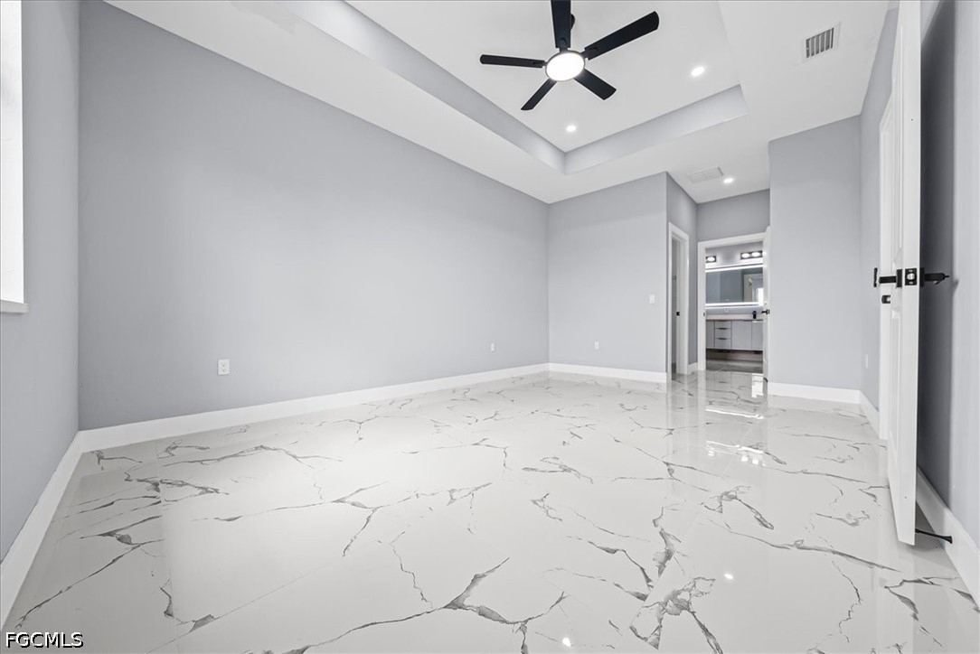 4 Bed SingleFamilyResidence for Sale in Lehigh Acres, photo 13