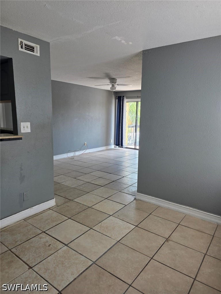 1 Bed Pool Home for Sale in Village Creek, photo 13