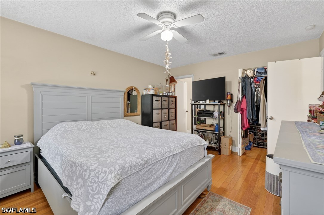 2 Bed Condominium for Sale in Naples, photo 13
