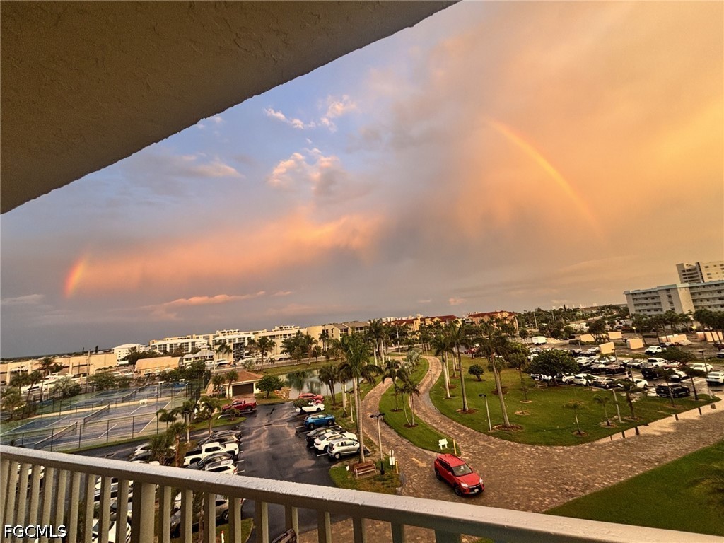 1 Bed Waterfront Home for Sale in Fort Myers Beach, photo 13