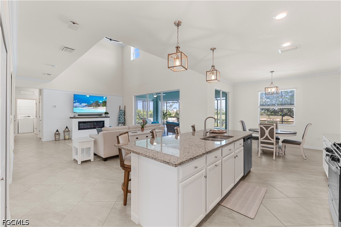5 Bed Pool Home for Sale in Trails Edge, photo 13