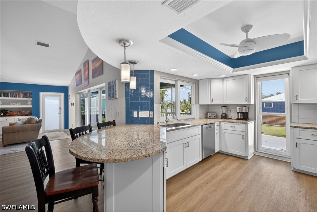 3 Bed Pool Home for Sale in Gulf Heights, photo 13