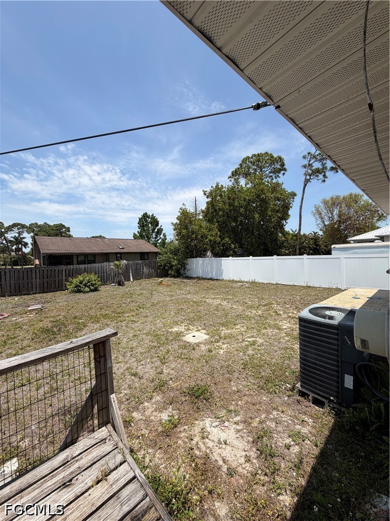 3 Bed SingleFamilyResidence for Sale in San Carlos Park, photo 13