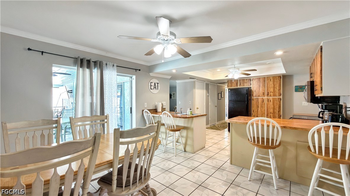 3 Bed Pool Home for Sale in Cape Coral, photo 13