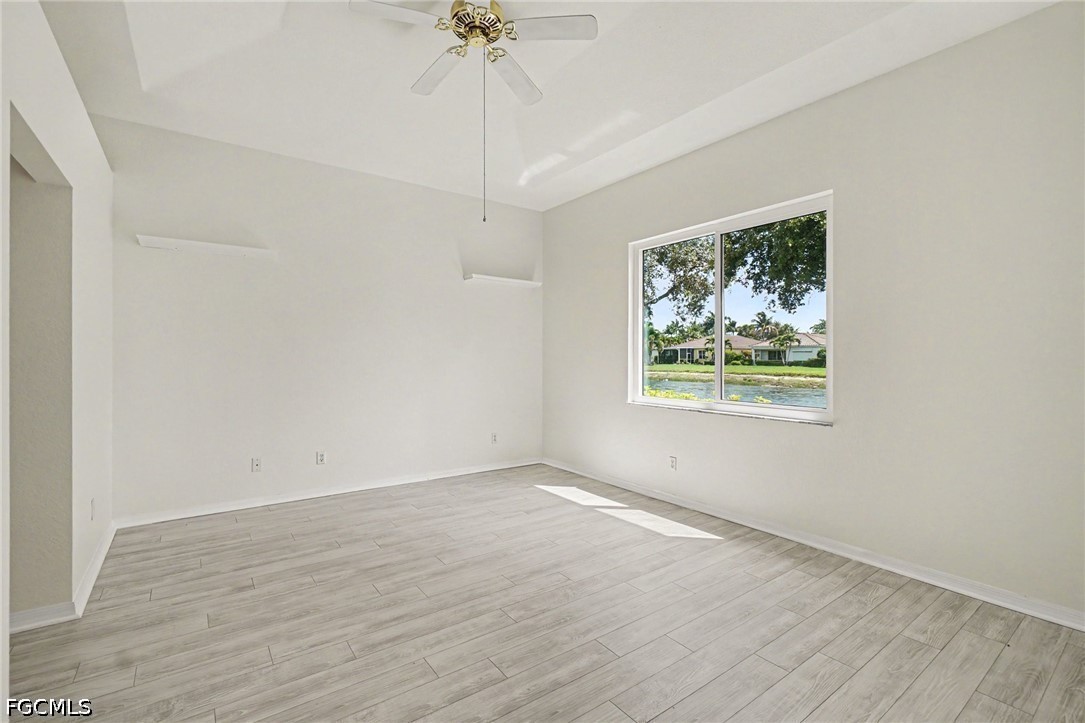 3 Bed Waterfront Home for Sale in Coral Lakes, photo 13